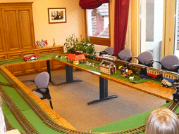 1501_expo_train_image3 1501_expo_train_image3